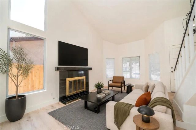 14015 Hillcrest, Fontana, CA 92337