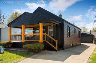23393 Hoover Avenue, Hazel Park, MI 48030
