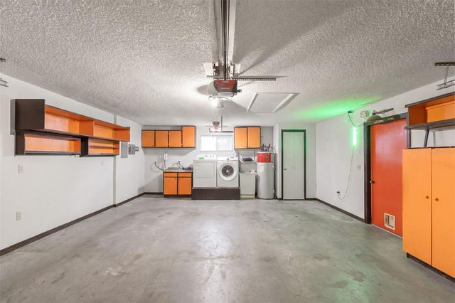 10904 SW 83RD AVENUE, Ocala, FL 34481