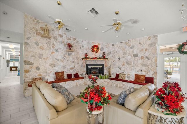 10904 SW 83RD AVENUE, Ocala, FL 34481