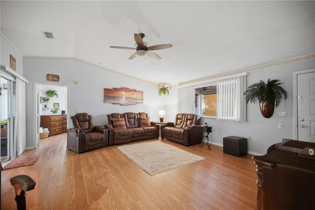 10904 SW 83RD AVENUE, Ocala, FL 34481
