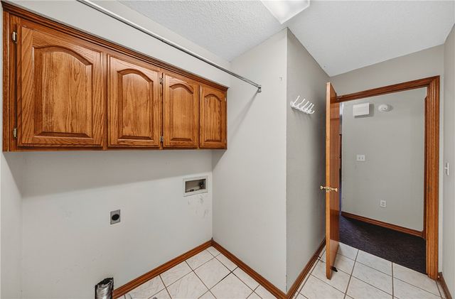 2102 K Street, Rogers, AR 72758