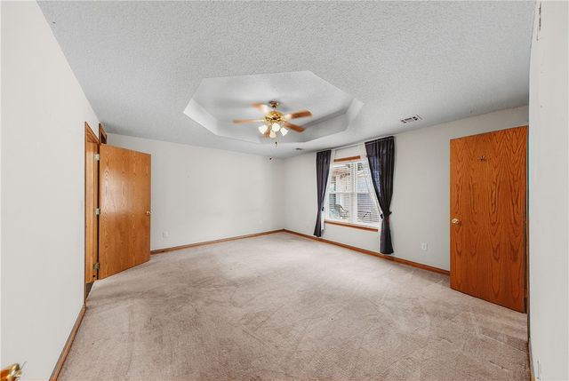 2102 K Street, Rogers, AR 72758