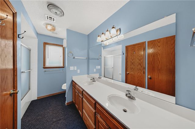 2102 K Street, Rogers, AR 72758