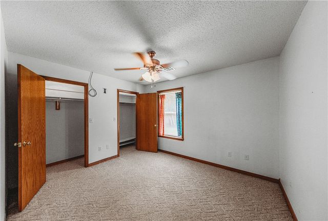 2102 K Street, Rogers, AR 72758