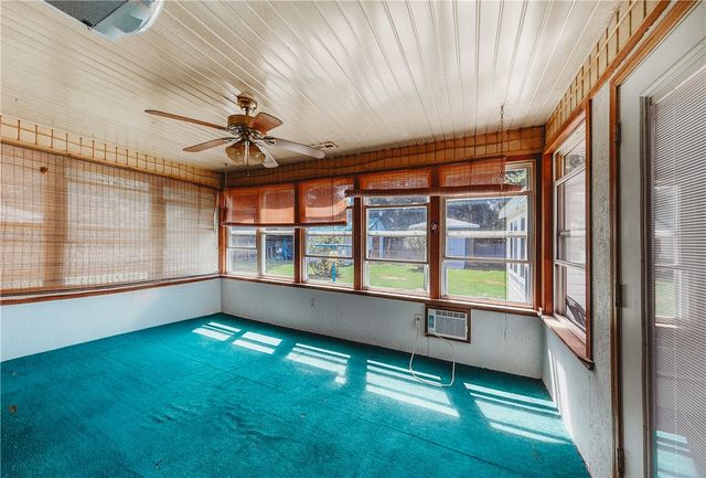 2102 K Street, Rogers, AR 72758