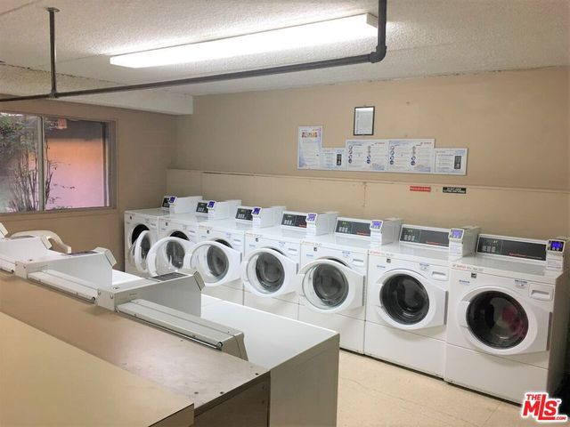 2501 W Redondo Beach Boulevard 335, Gardena, CA 90249