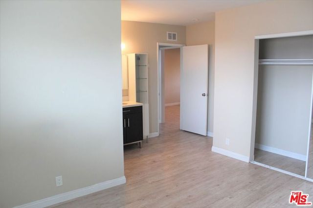 2501 W Redondo Beach Boulevard 335, Gardena, CA 90249