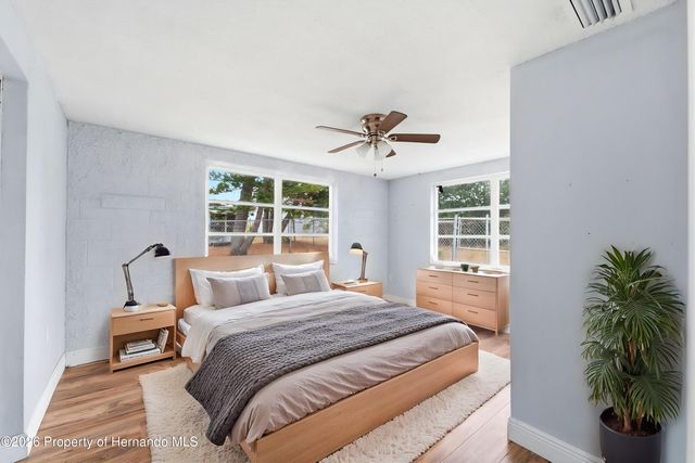 9720 Rainbow Lane, Port Richey, FL 34668