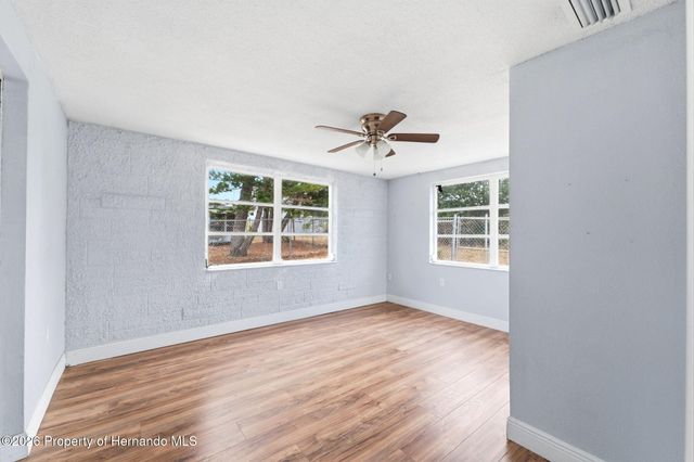 9720 Rainbow Lane, Port Richey, FL 34668