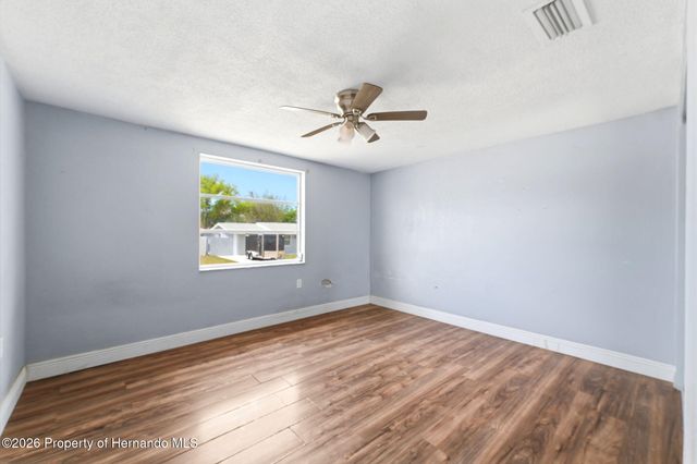 9720 Rainbow Lane, Port Richey, FL 34668