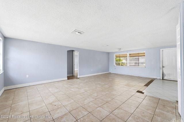 9720 Rainbow Lane, Port Richey, FL 34668