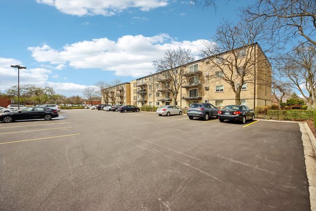 2515 E Olive Street 1E, Arlington Heights, IL 60004