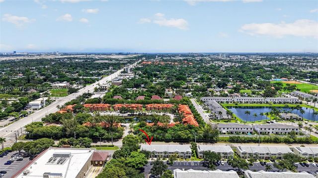 4902 SW 31st Terrace, Dania Beach, FL 33312