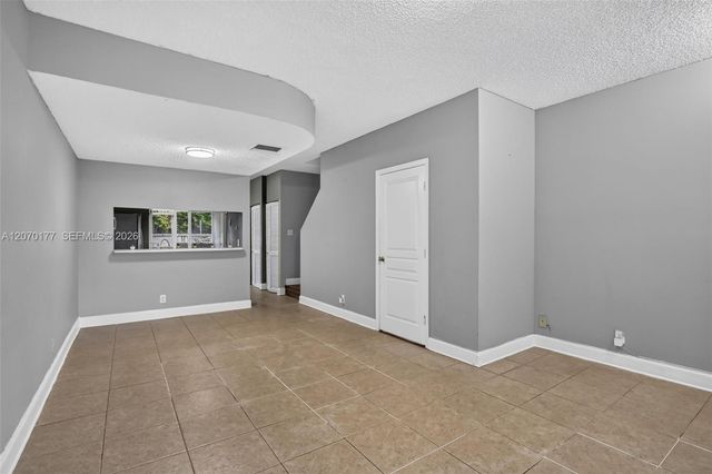 4902 SW 31st Terrace, Dania Beach, FL 33312