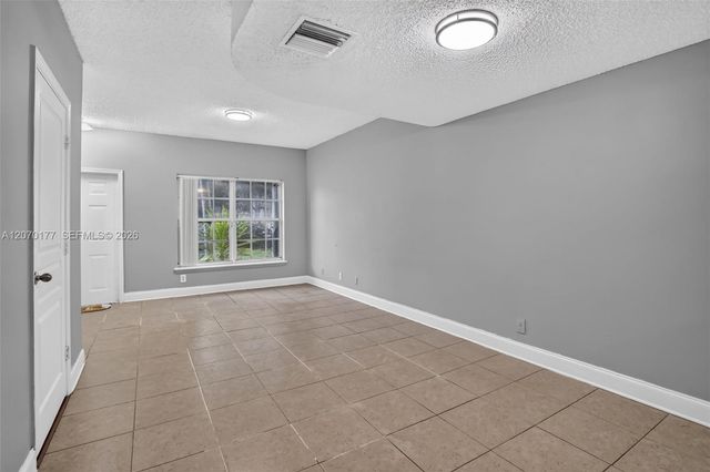 4902 SW 31st Terrace, Dania Beach, FL 33312