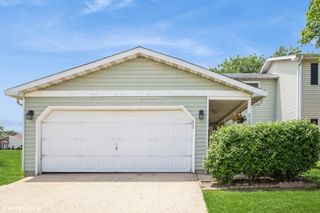 2176 Wyatt Lane, Glendale Heights, IL 60139