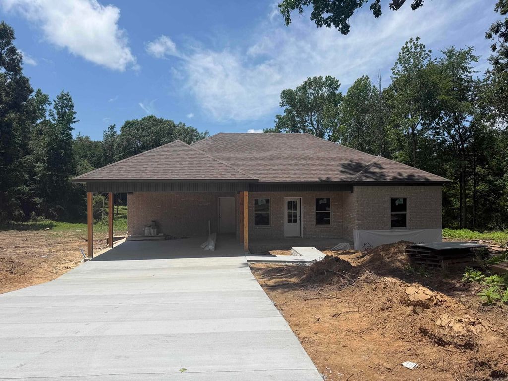 47 W Hills Road, Greenbrier, AR 72058