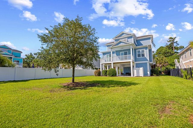 412 Pine Ave., Murrells Inlet, SC 29576