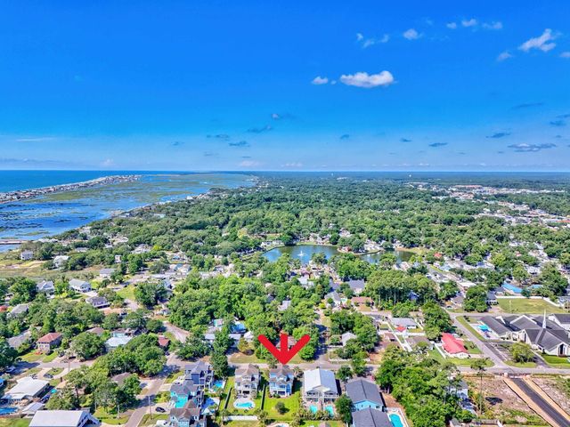 412 Pine Ave., Murrells Inlet, SC 29576