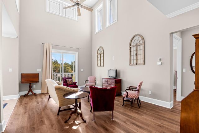 412 Pine Ave., Murrells Inlet, SC 29576