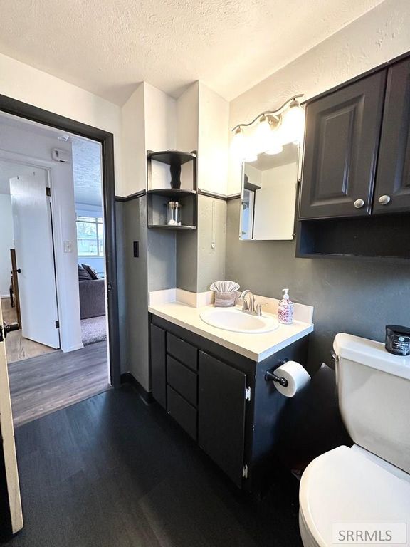 Image 12 of property listing at 1820 S Falcon Drive, Ammon, ID 83406