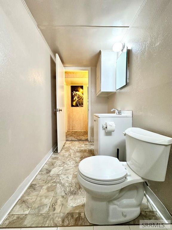 Image 19 of property listing at 1820 S Falcon Drive, Ammon, ID 83406