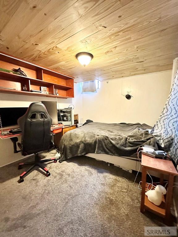 Image 22 of property listing at 1820 S Falcon Drive, Ammon, ID 83406