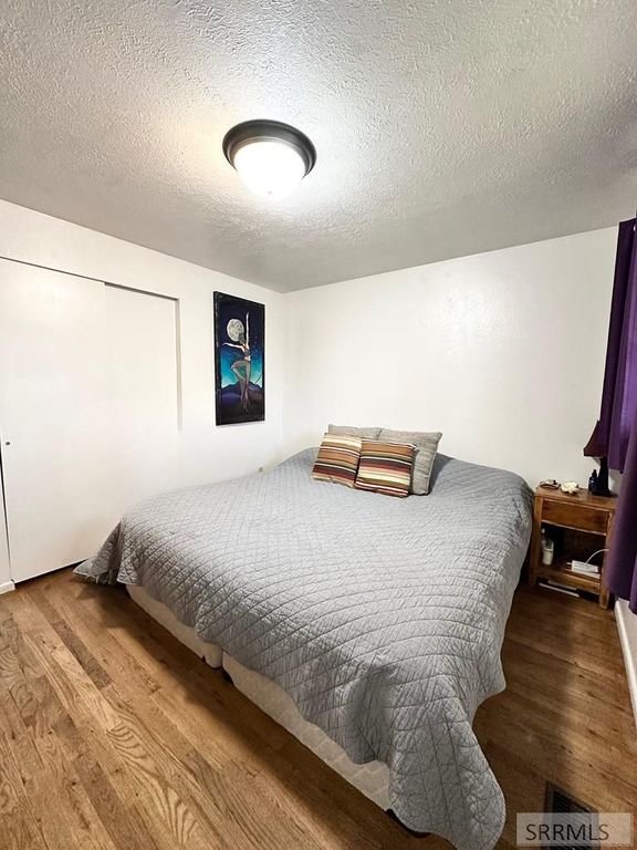 Image 6 of property listing at 1820 S Falcon Drive, Ammon, ID 83406