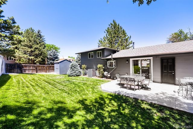 6221 S Ash Circle W, Centennial, CO 80121