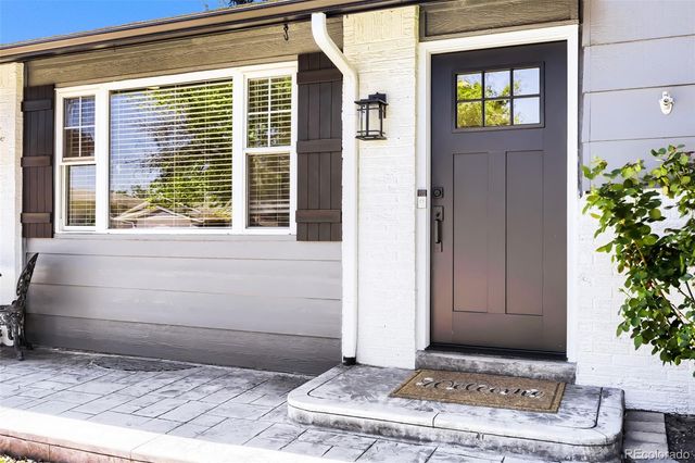 6221 S Ash Circle W, Centennial, CO 80121