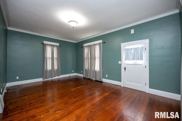 322 PARK Avenue, Pekin, IL 61554