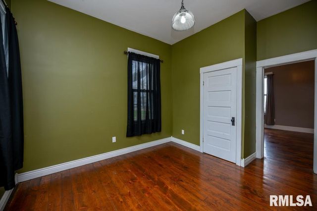 322 PARK Avenue, Pekin, IL 61554