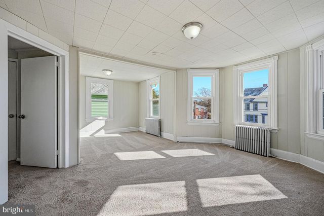 205 N MARYLAND AVE, Wilmington, DE 19804