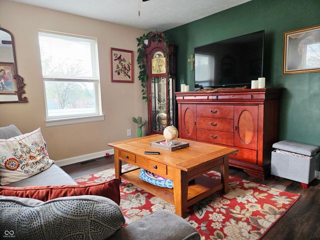 360 N Colfax Street, Martinsville, IN 46151