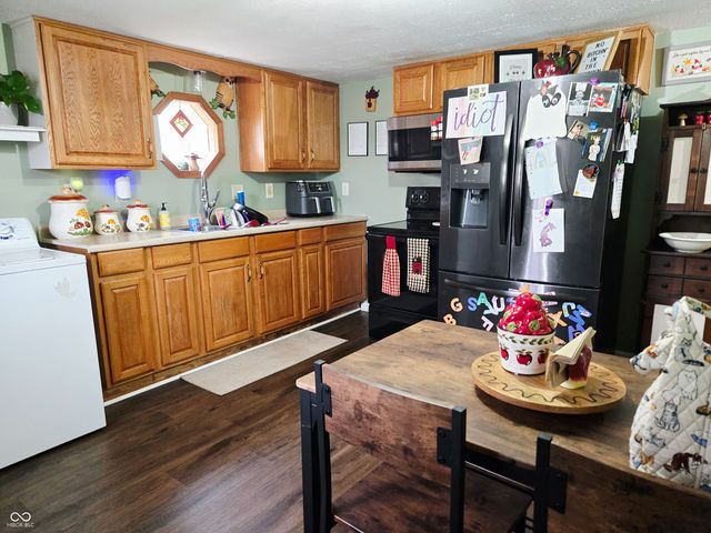 360 N Colfax Street, Martinsville, IN 46151