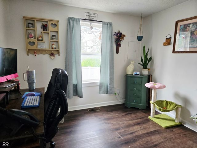 360 N Colfax Street, Martinsville, IN 46151