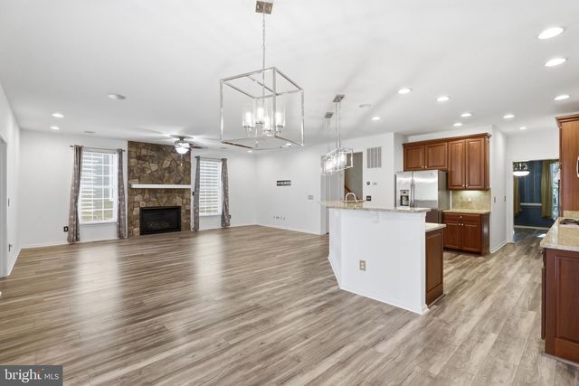 4644 ALLENS MILL BLVD, Haymarket, VA 20169