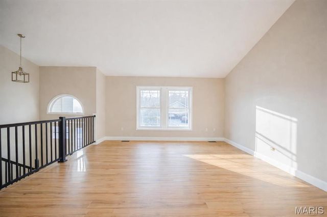 124 Timber Run Court, Collinsville, IL 62234