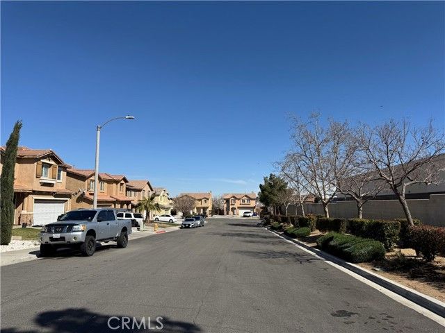 13740 Helena, Victorville, CA 92392