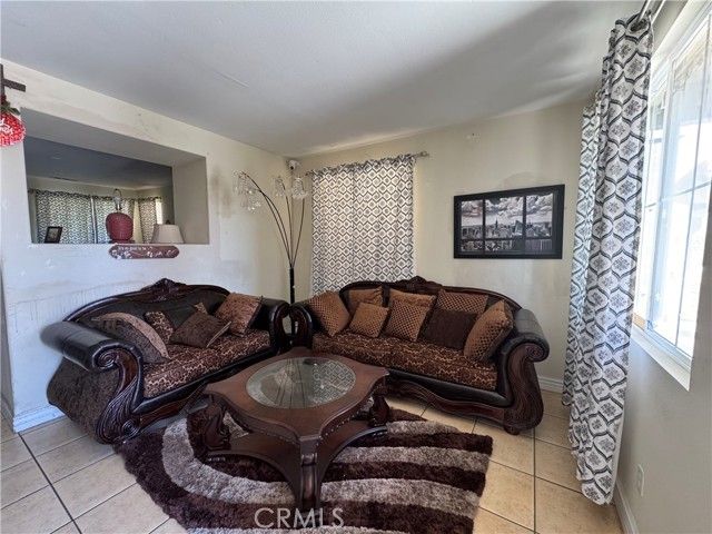 13740 Helena, Victorville, CA 92392