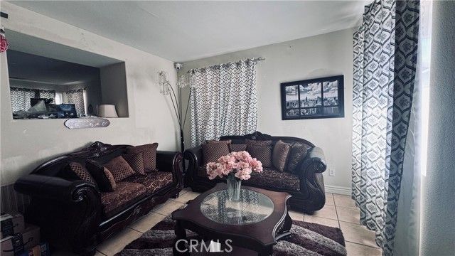 13740 Helena, Victorville, CA 92392