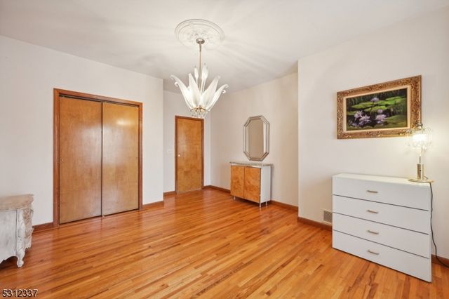 937 Roosevelt Ave, Union Twp., NJ 07083