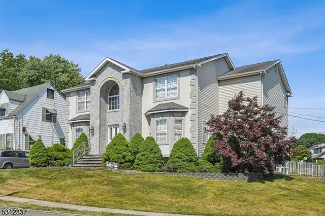 937 Roosevelt Ave, Union Twp., NJ 07083