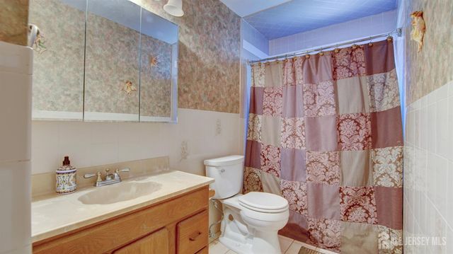 1 S Shore Boulevard, Monroe, NJ 08831