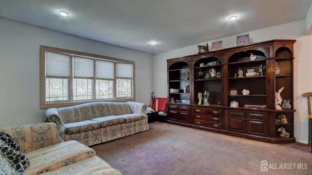 1 S Shore Boulevard, Monroe, NJ 08831