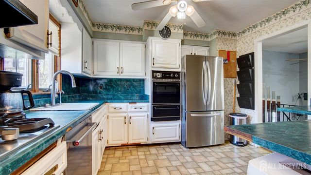 1 S Shore Boulevard, Monroe, NJ 08831