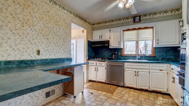 1 S Shore Boulevard, Monroe, NJ 08831