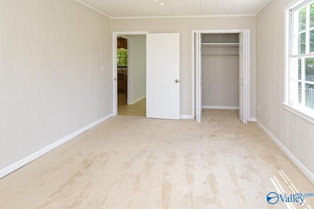 3226 Lewisburg Drive, Huntsville, AL 35811