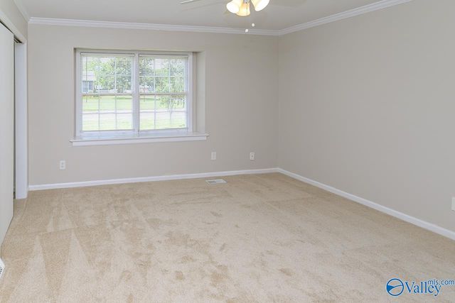 3226 Lewisburg Drive, Huntsville, AL 35811